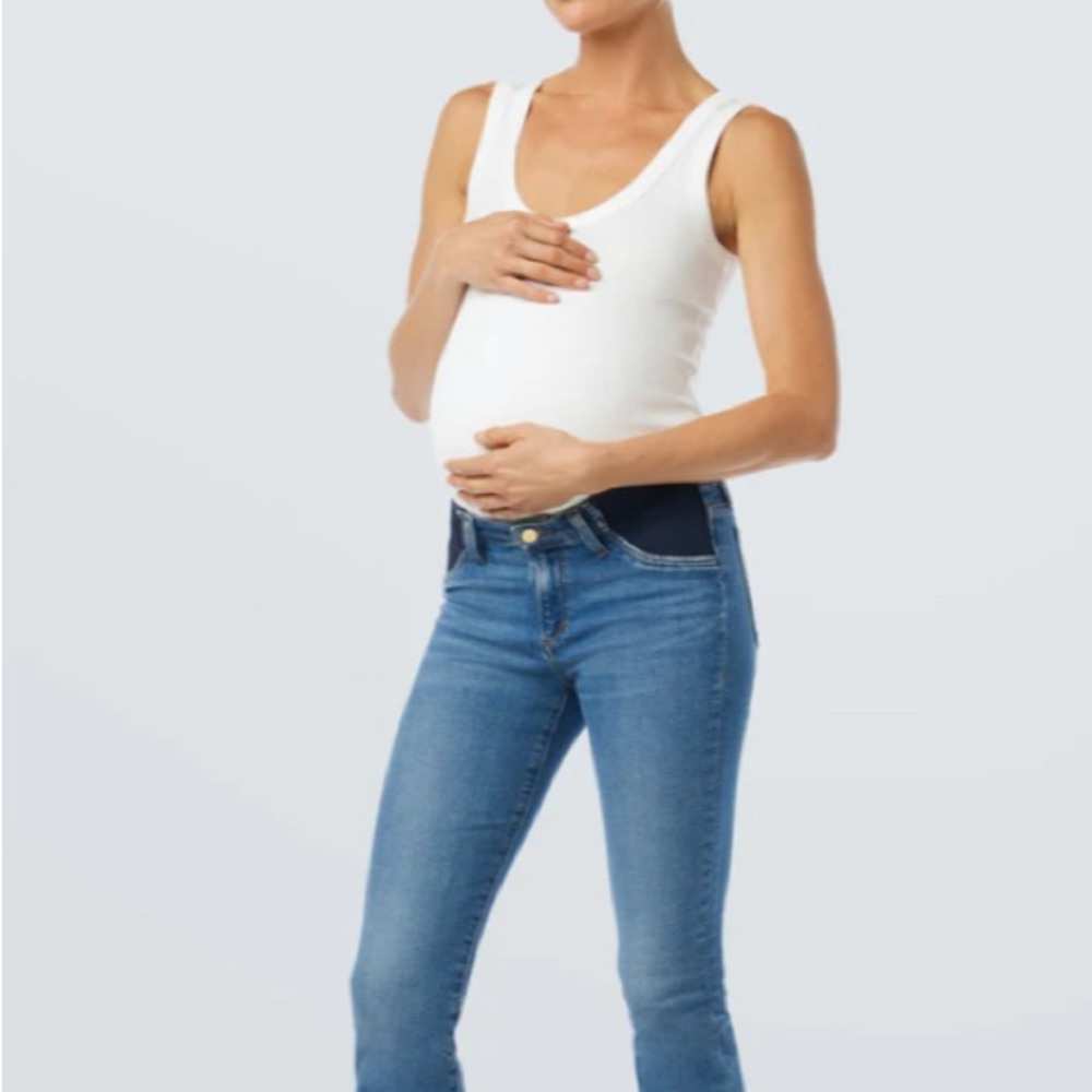 Ingrid & Isabel ankle bootcut raw hem maternity jeans!